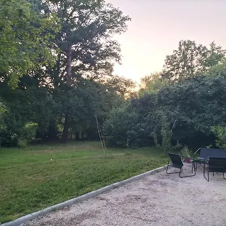 مكان تخييم Nuit Insolite Totoro